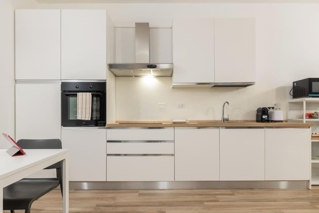 Mora Flexyrent A.C. - Colonne Apartment Milano Ngoại thất bức ảnh